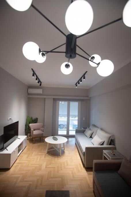 Acropolis Vibes Apartments アテネ エクステリア 写真